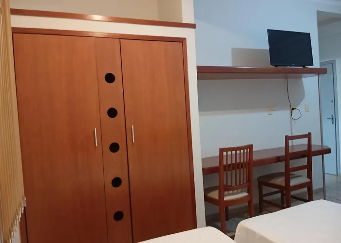 Mariachis Hotel